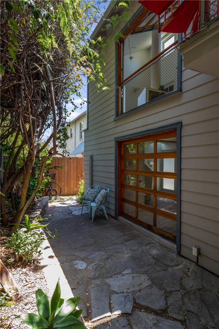 1419 Cloverfield BLVD