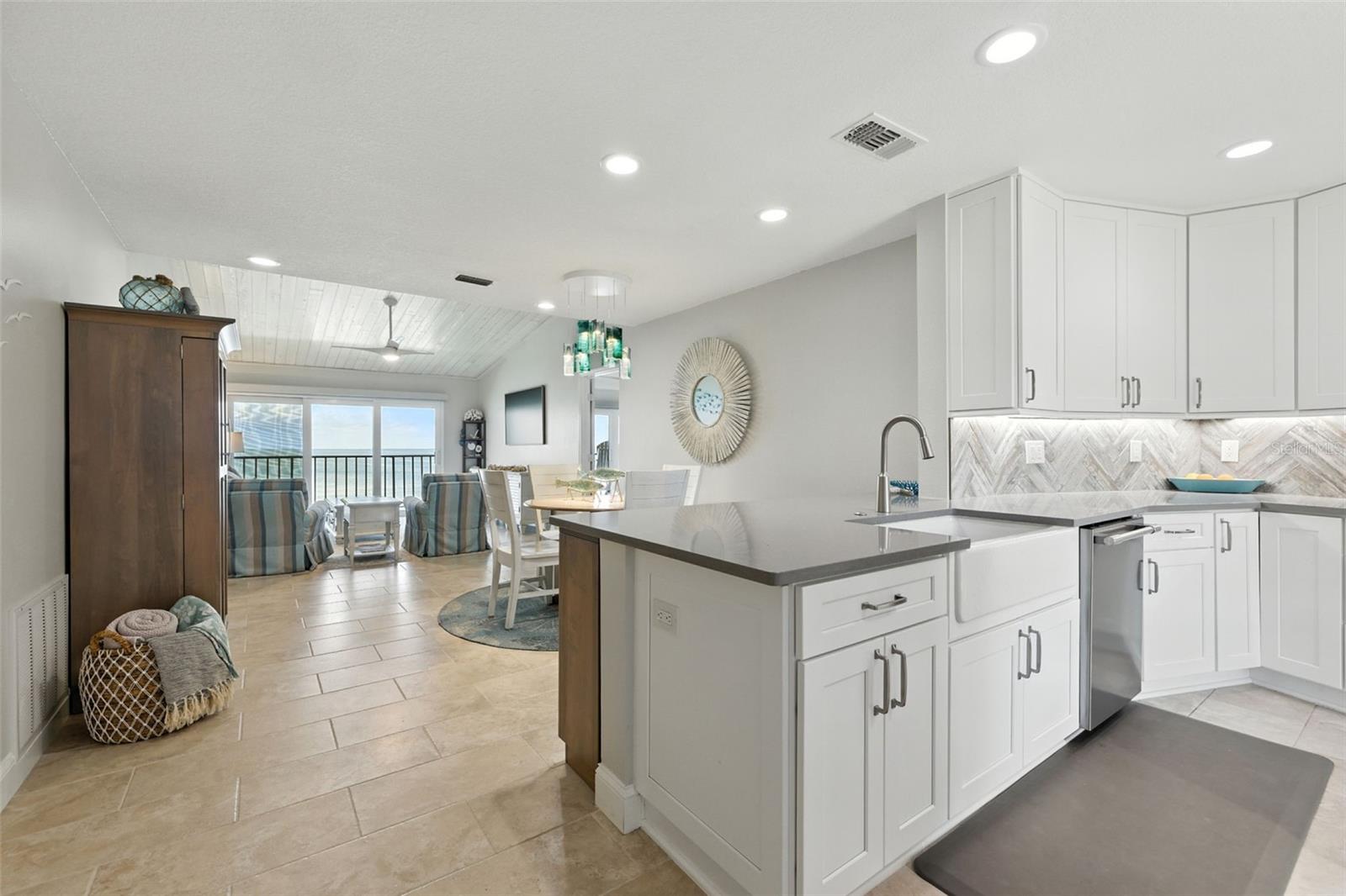 7540 SUNSHINE SKYWAY LN S #221