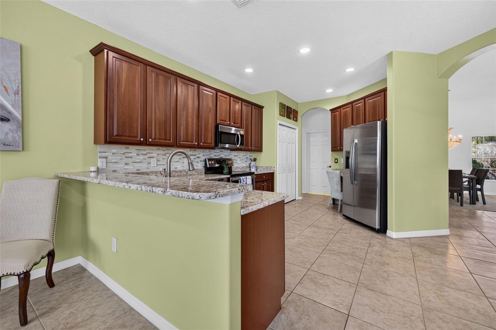 6627 BOBBY JONES CT