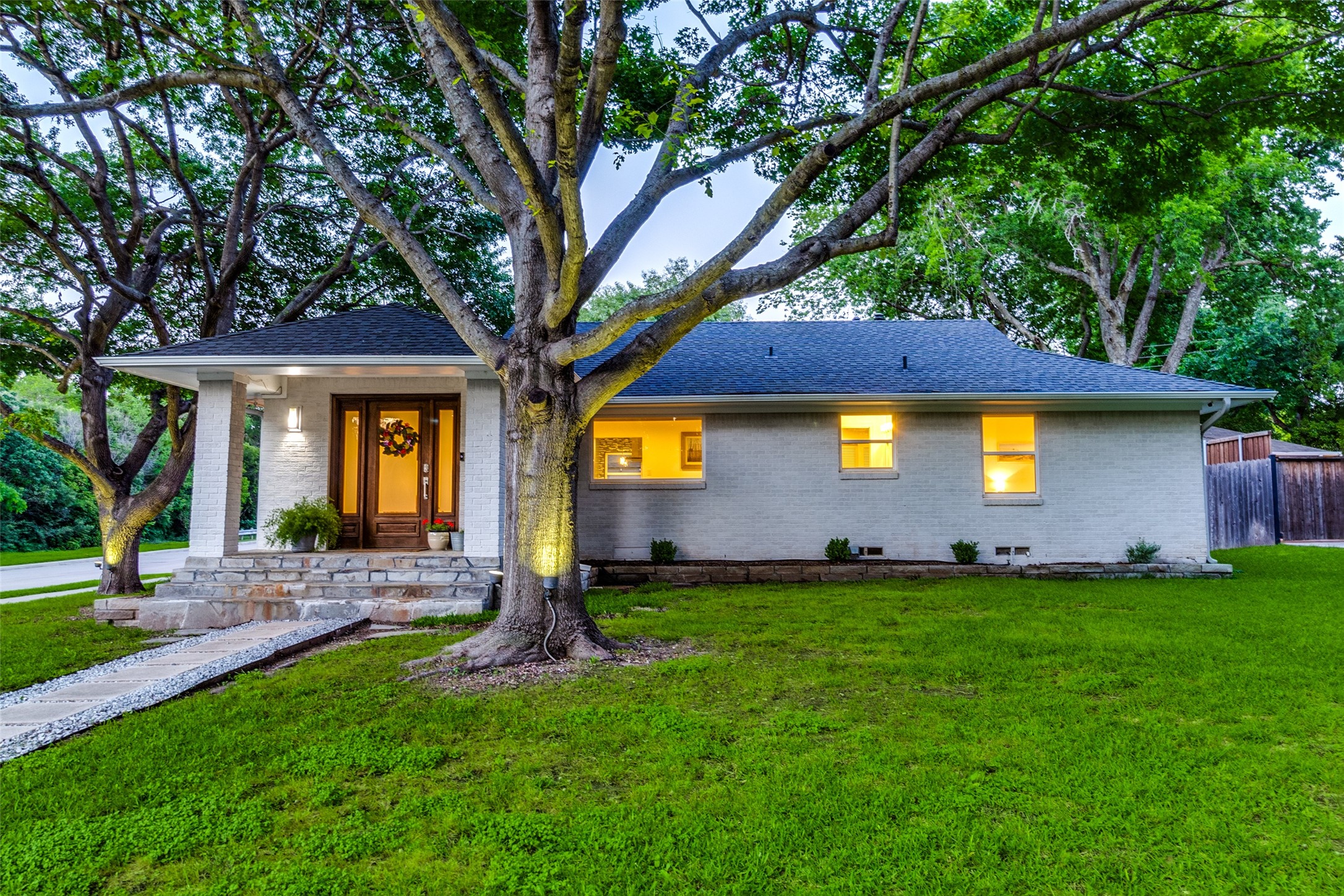 11666 Saxon Street