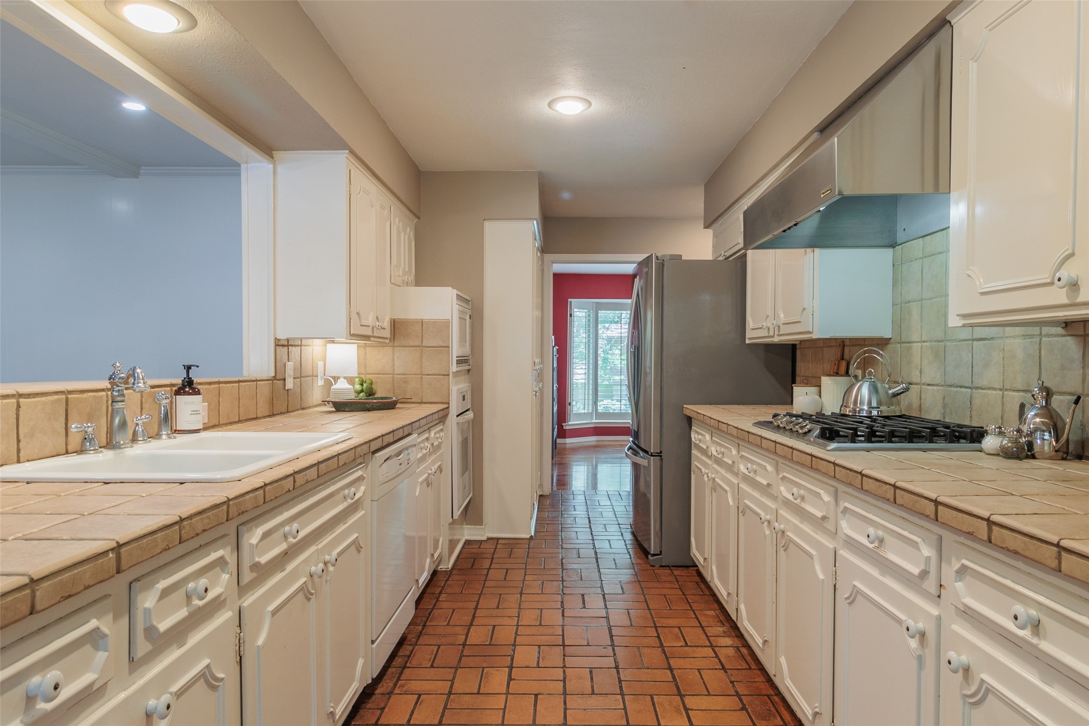 8207 San Cristobal Drive