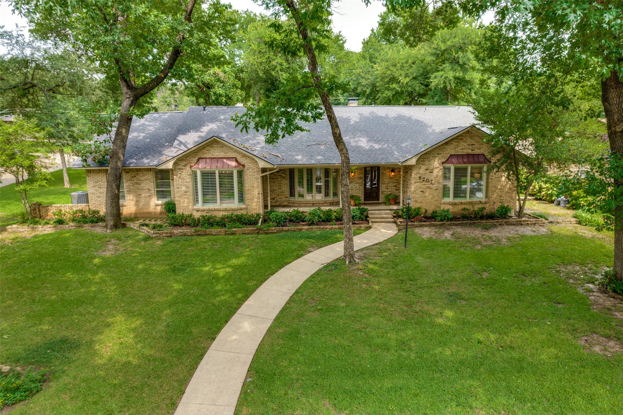 8207 San Cristobal Drive