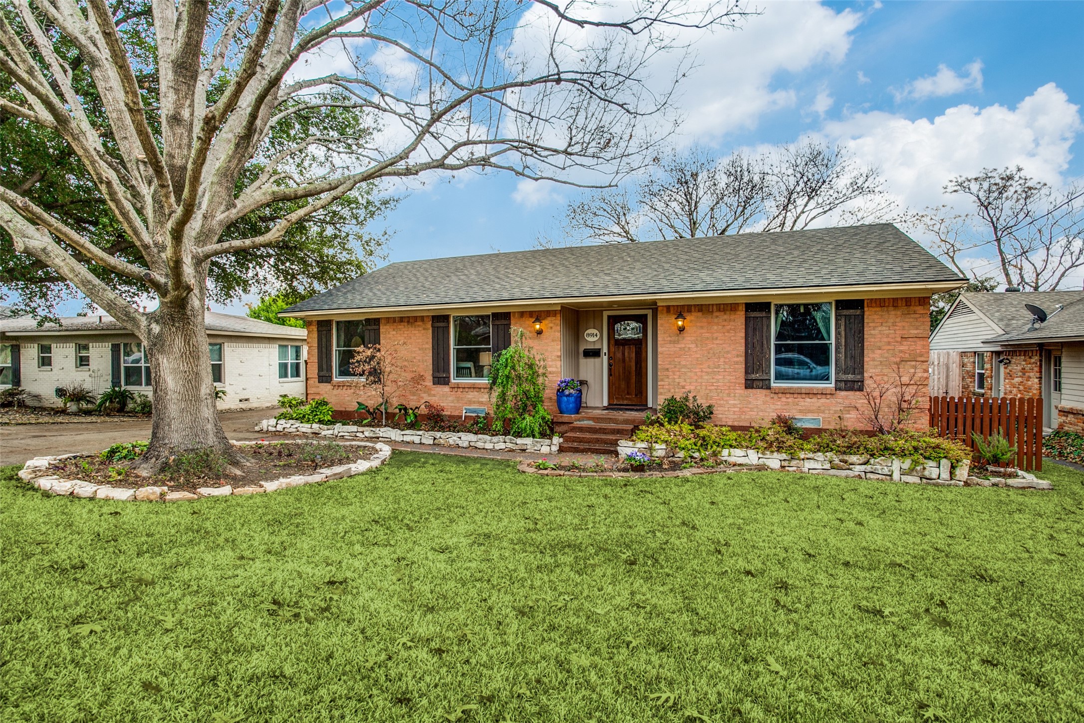 8914 Livenshire Drive