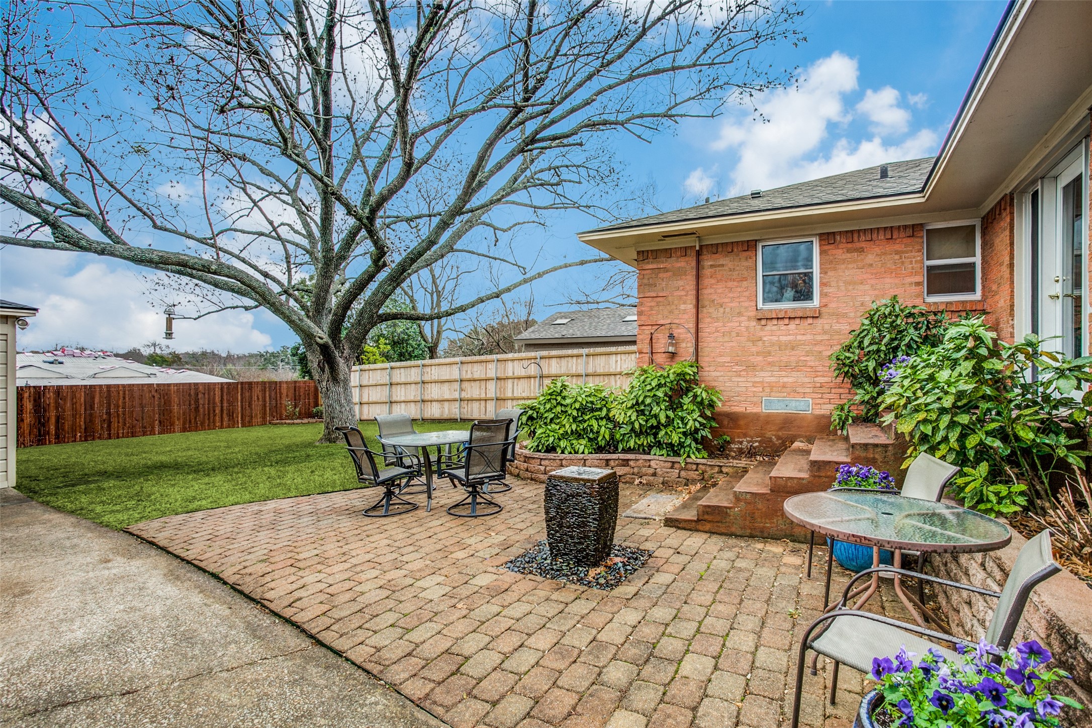 8914 Livenshire Drive
