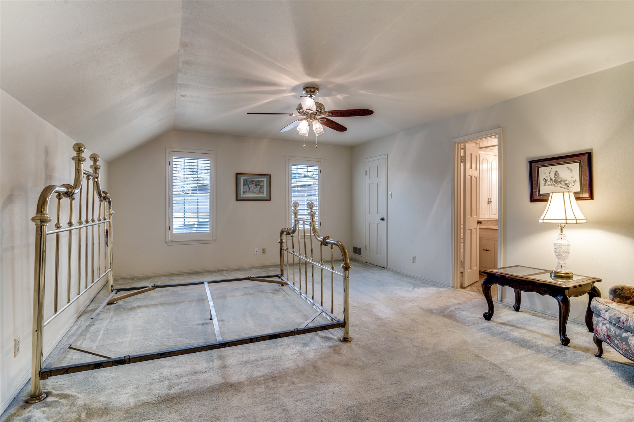 10710 Meadowcliff Lane