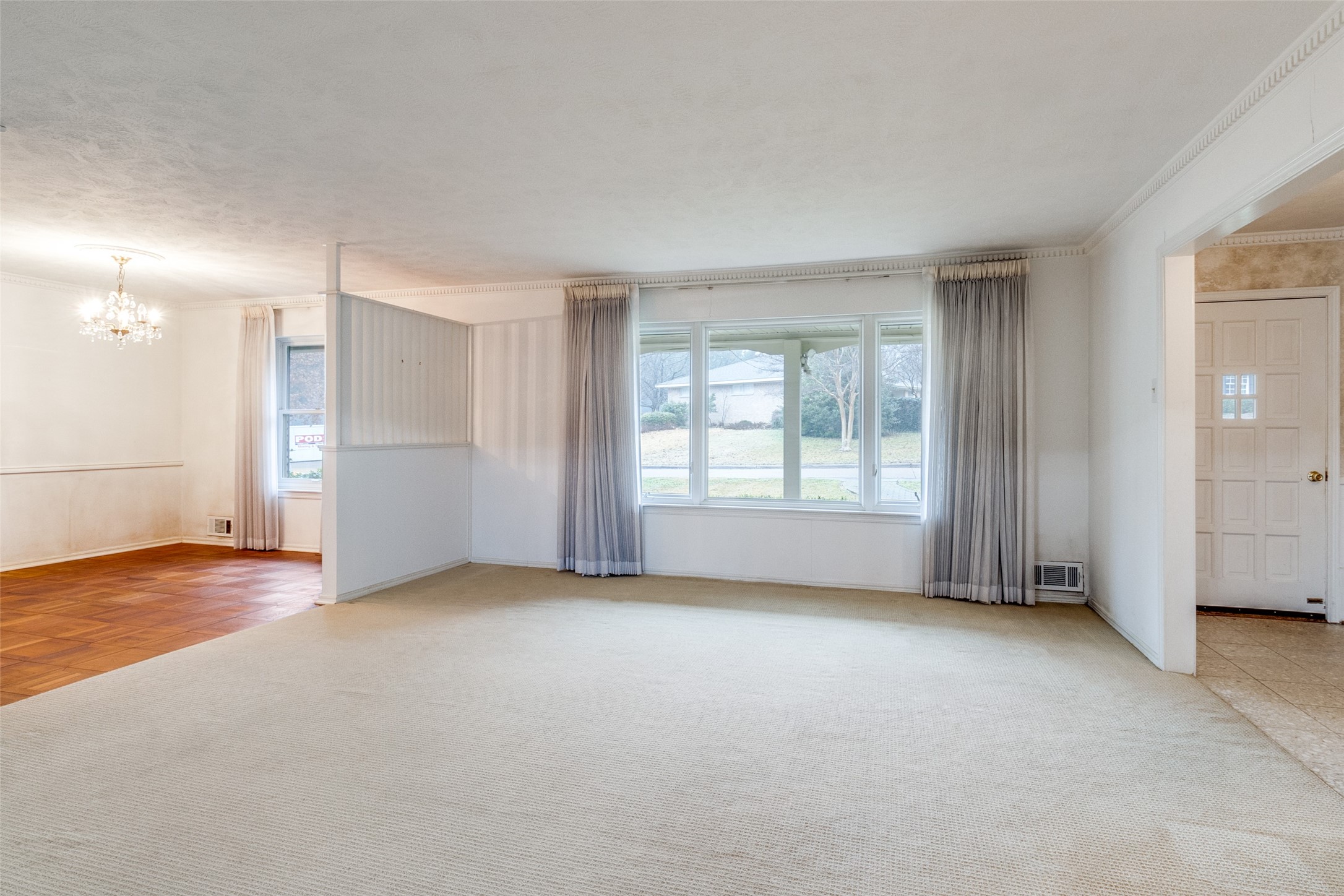 9410 Gatetrail Drive