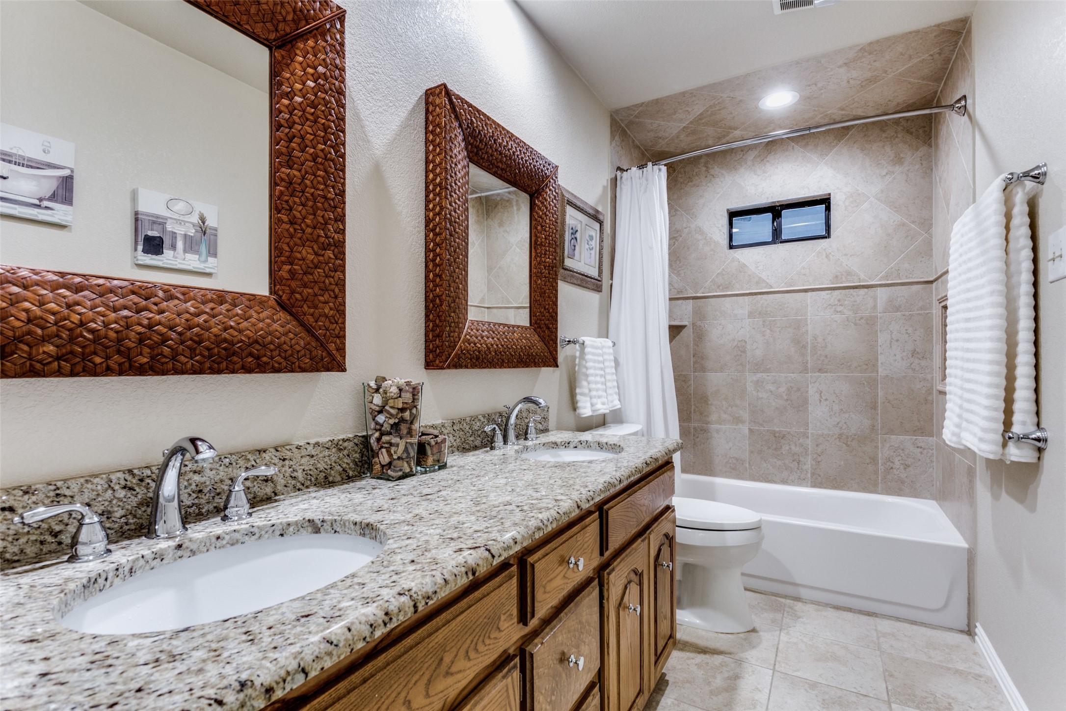 2903 Valleyview Drive