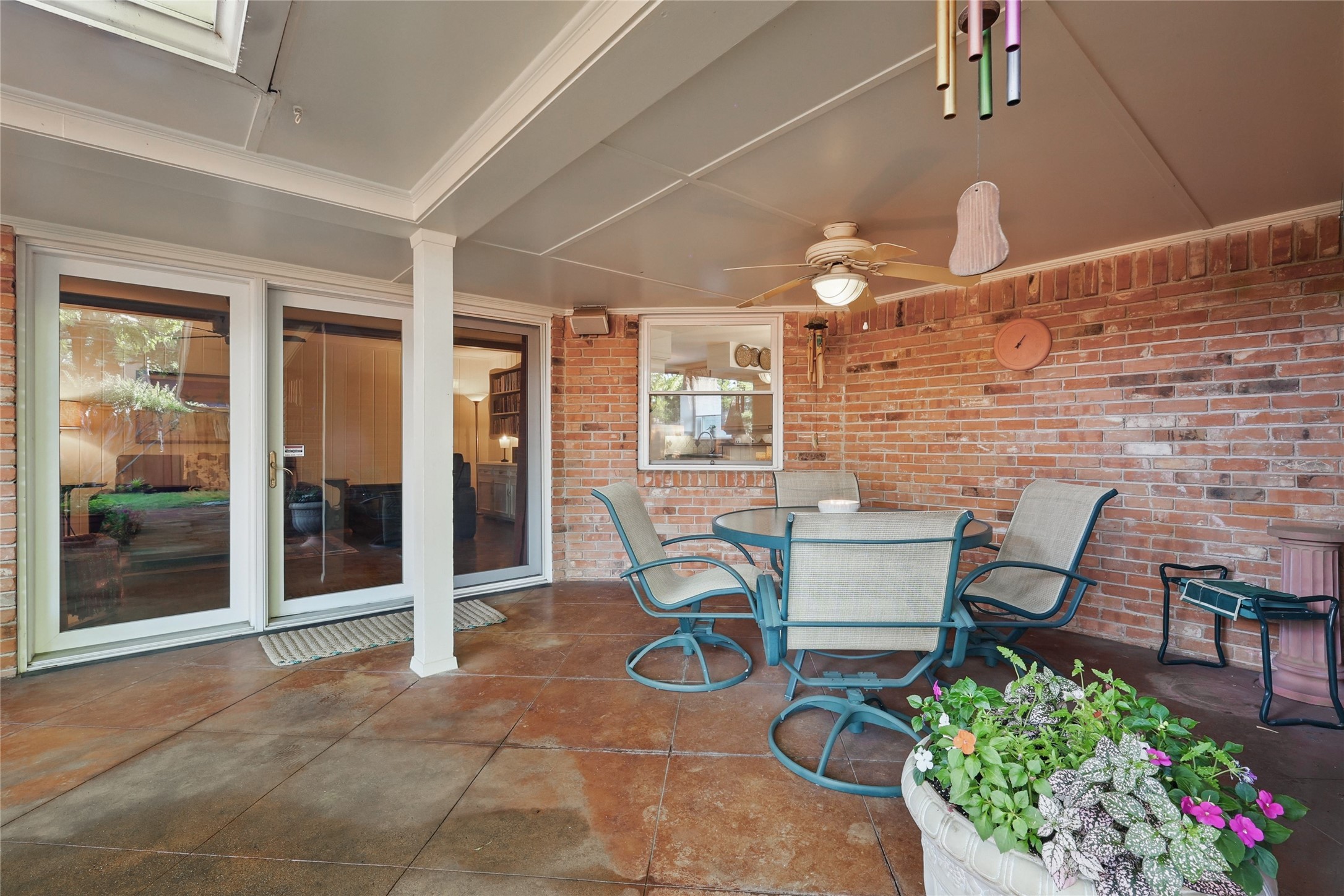 3347 Camelot Drive