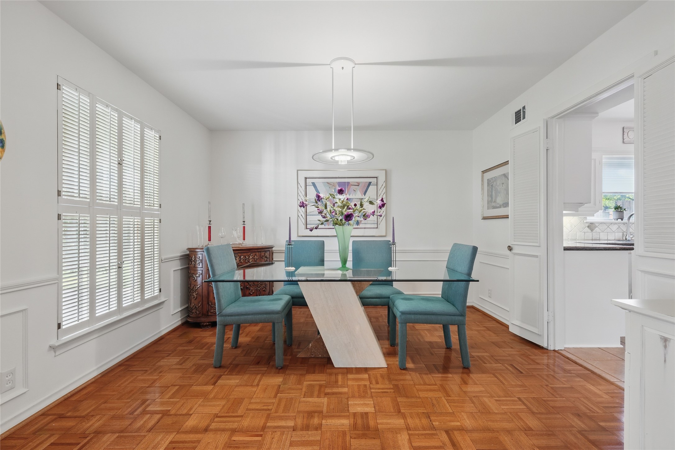 3347 Camelot Drive