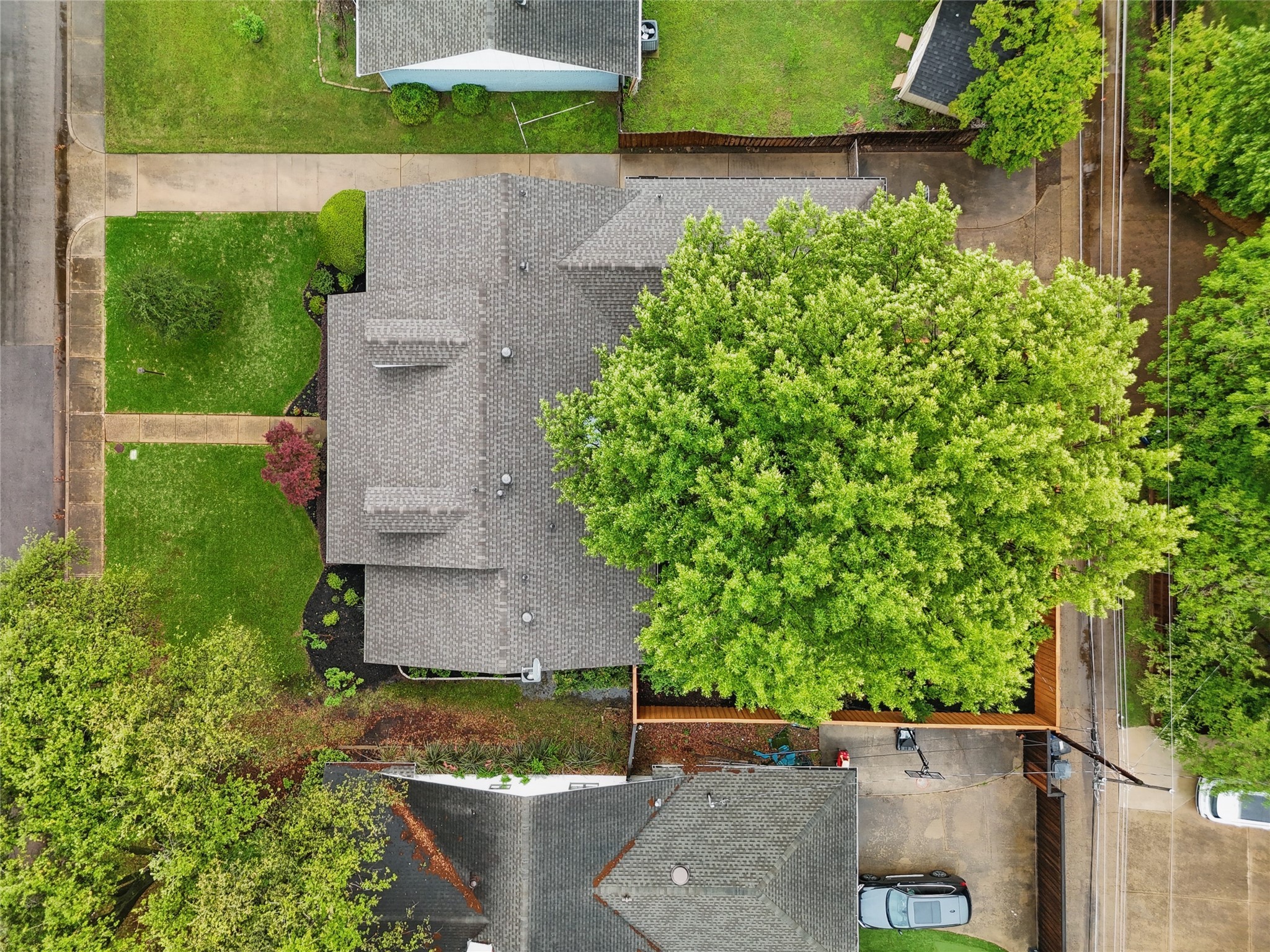3347 Camelot Drive