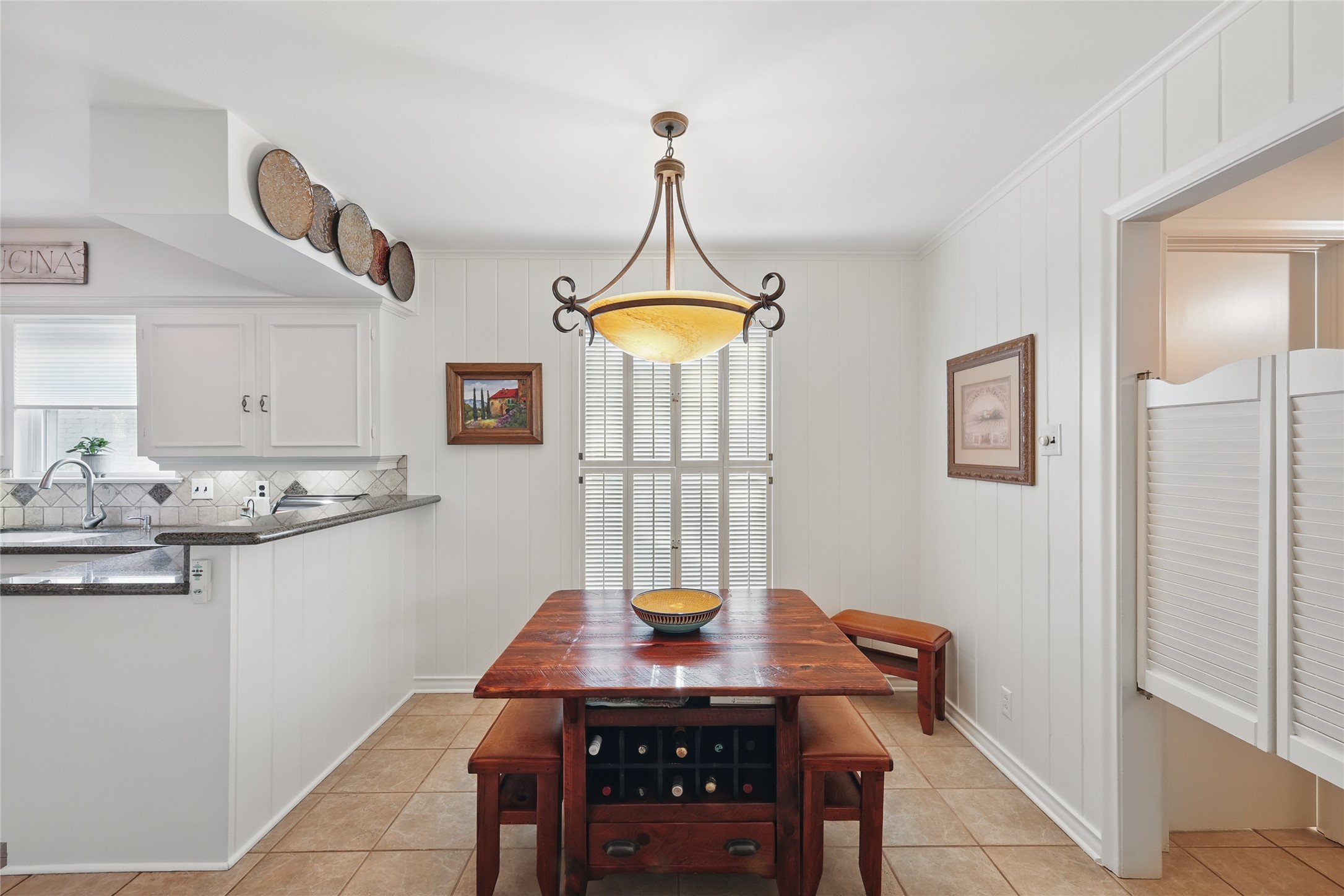 3347 Camelot Drive