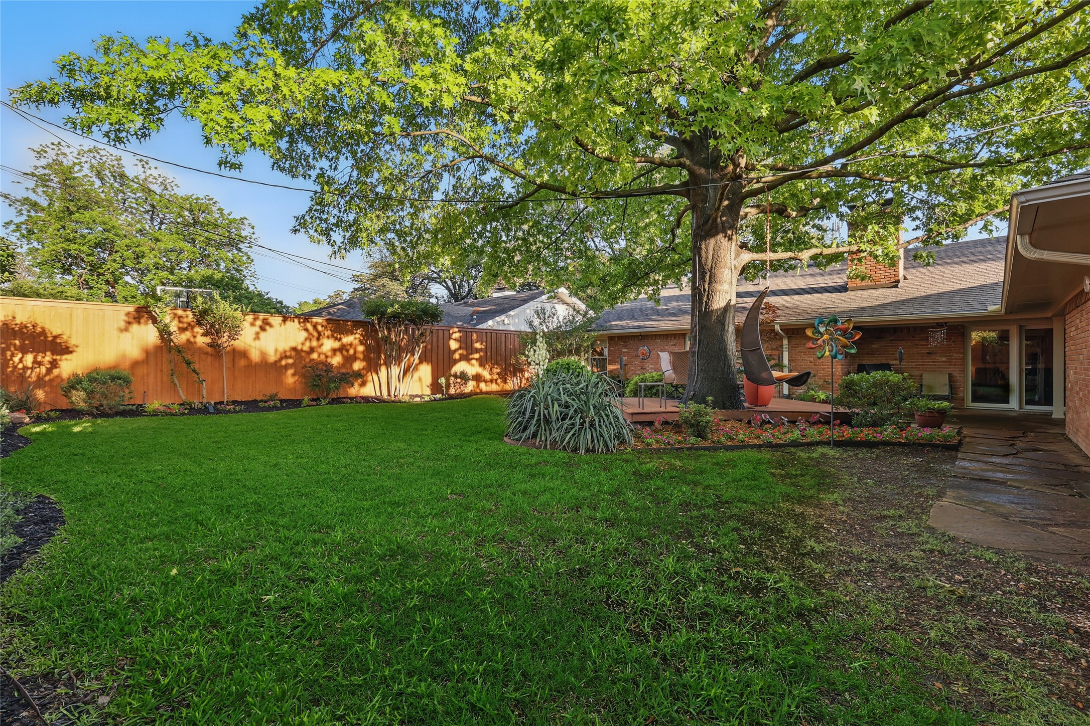3347 Camelot Drive