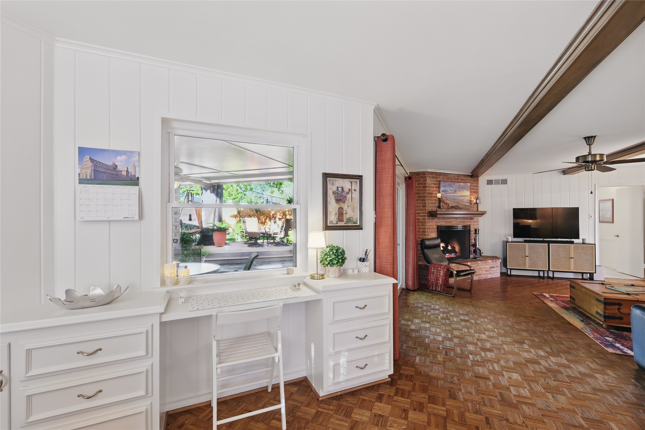 3347 Camelot Drive