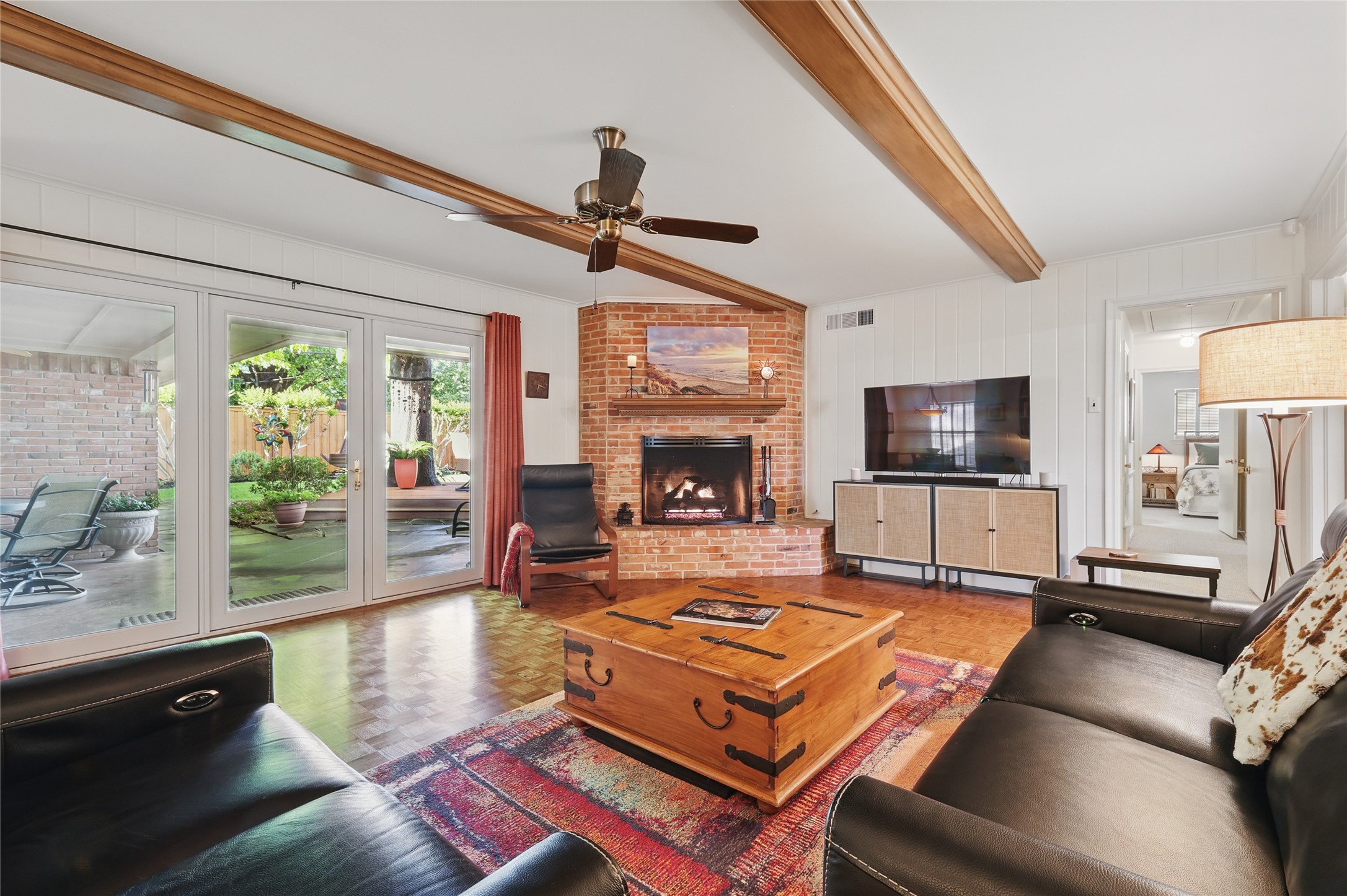 3347 Camelot Drive