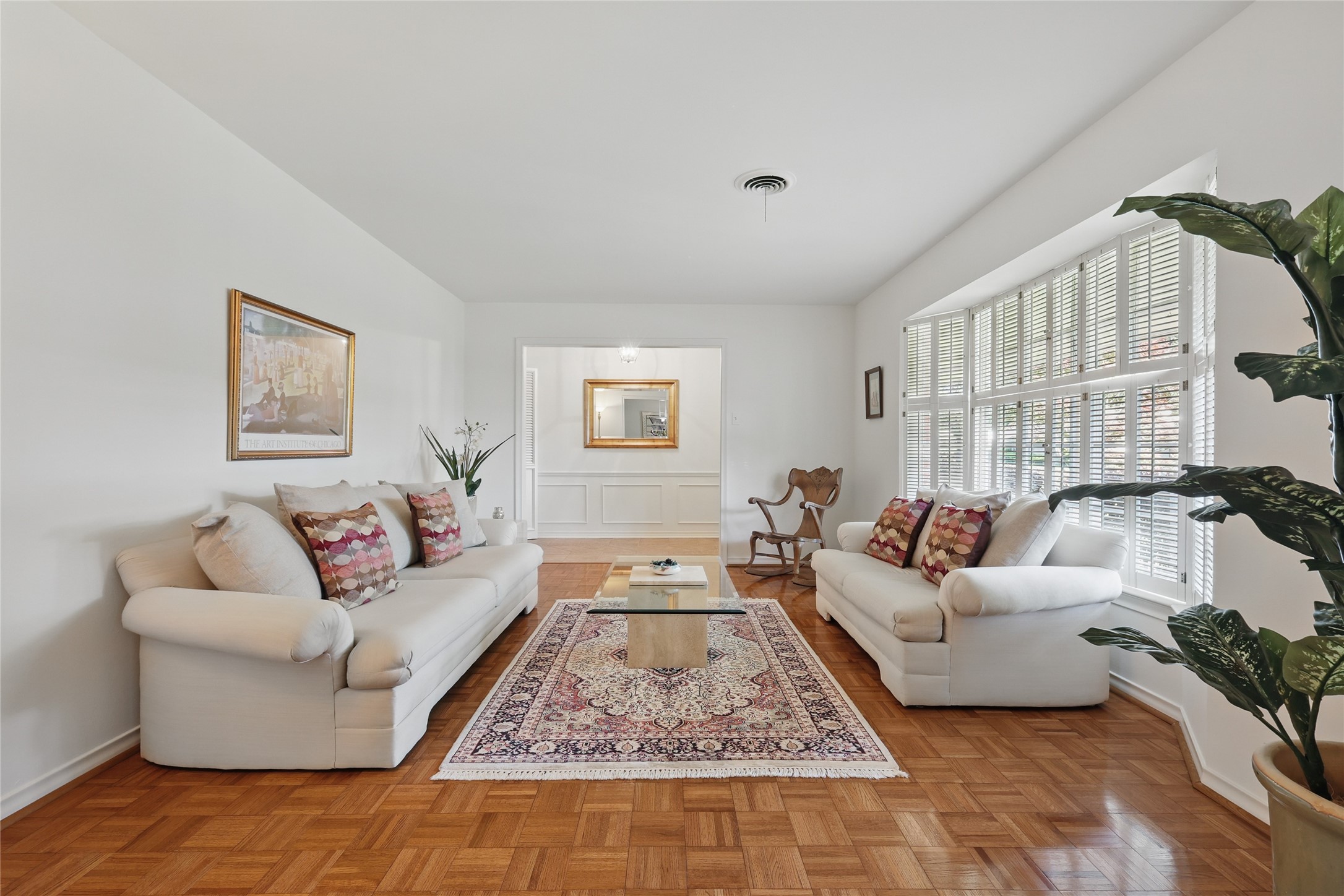 3347 Camelot Drive