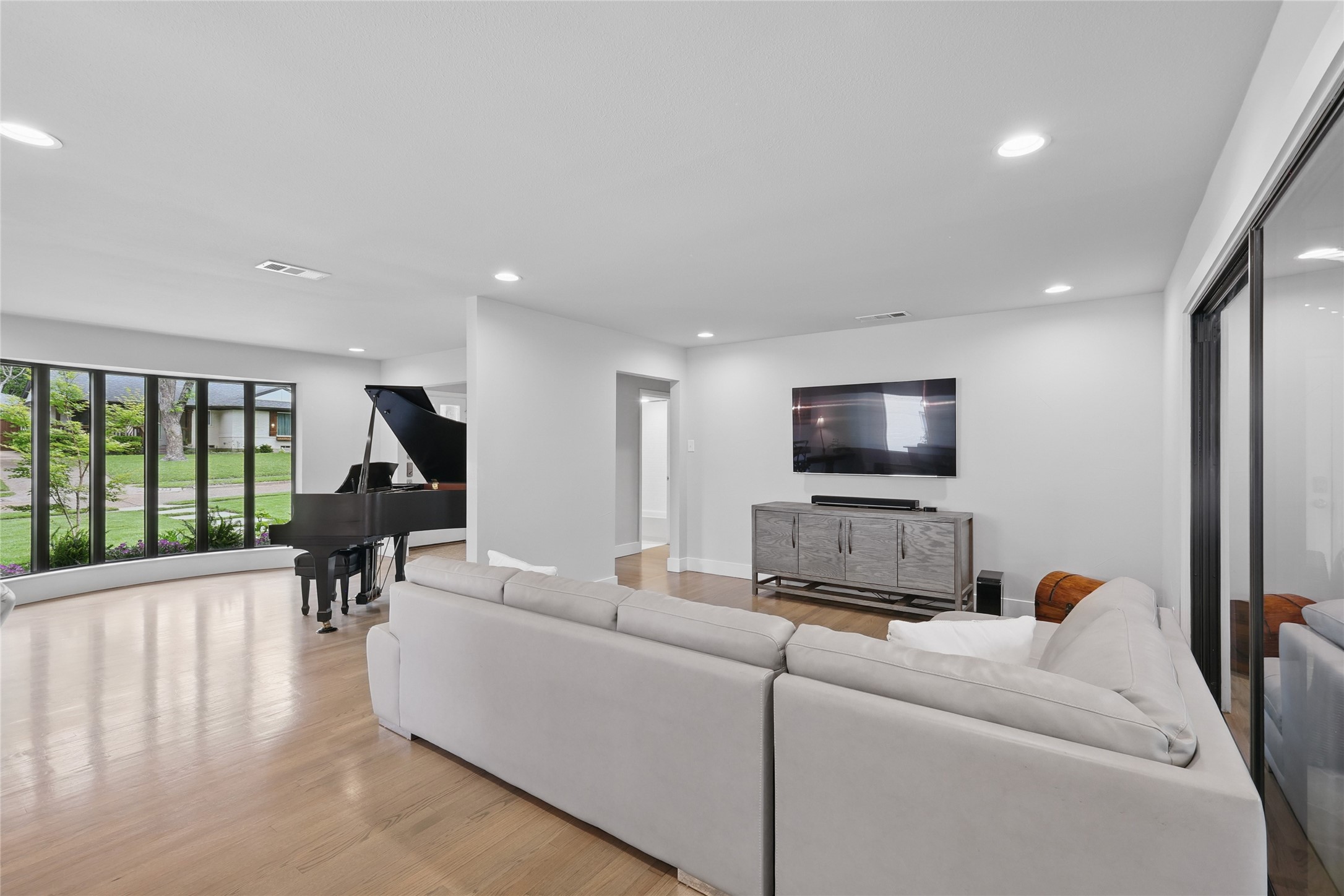 11641 Sasanqua Lane