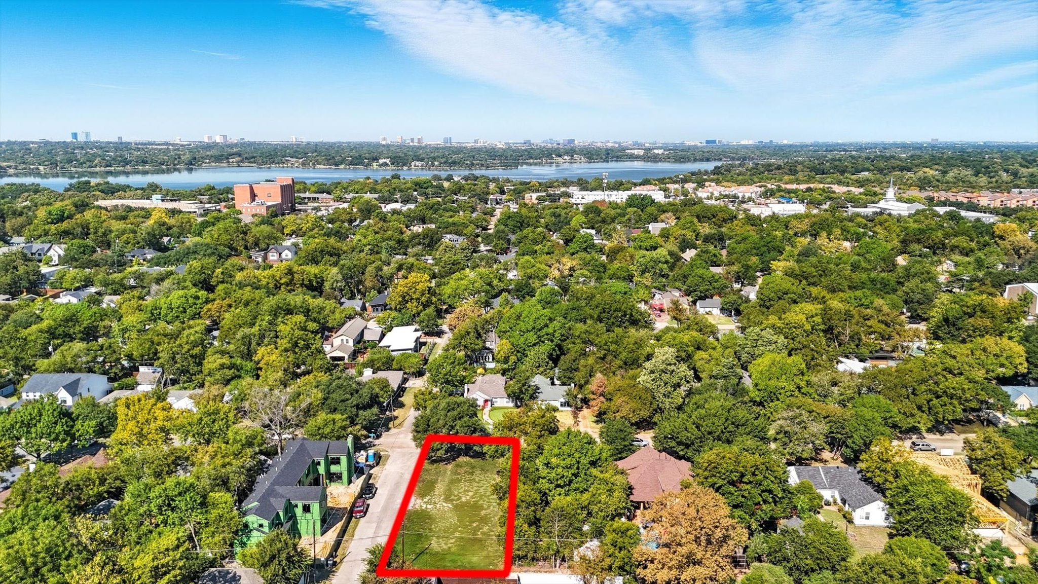 9002 Santa Clara Drive