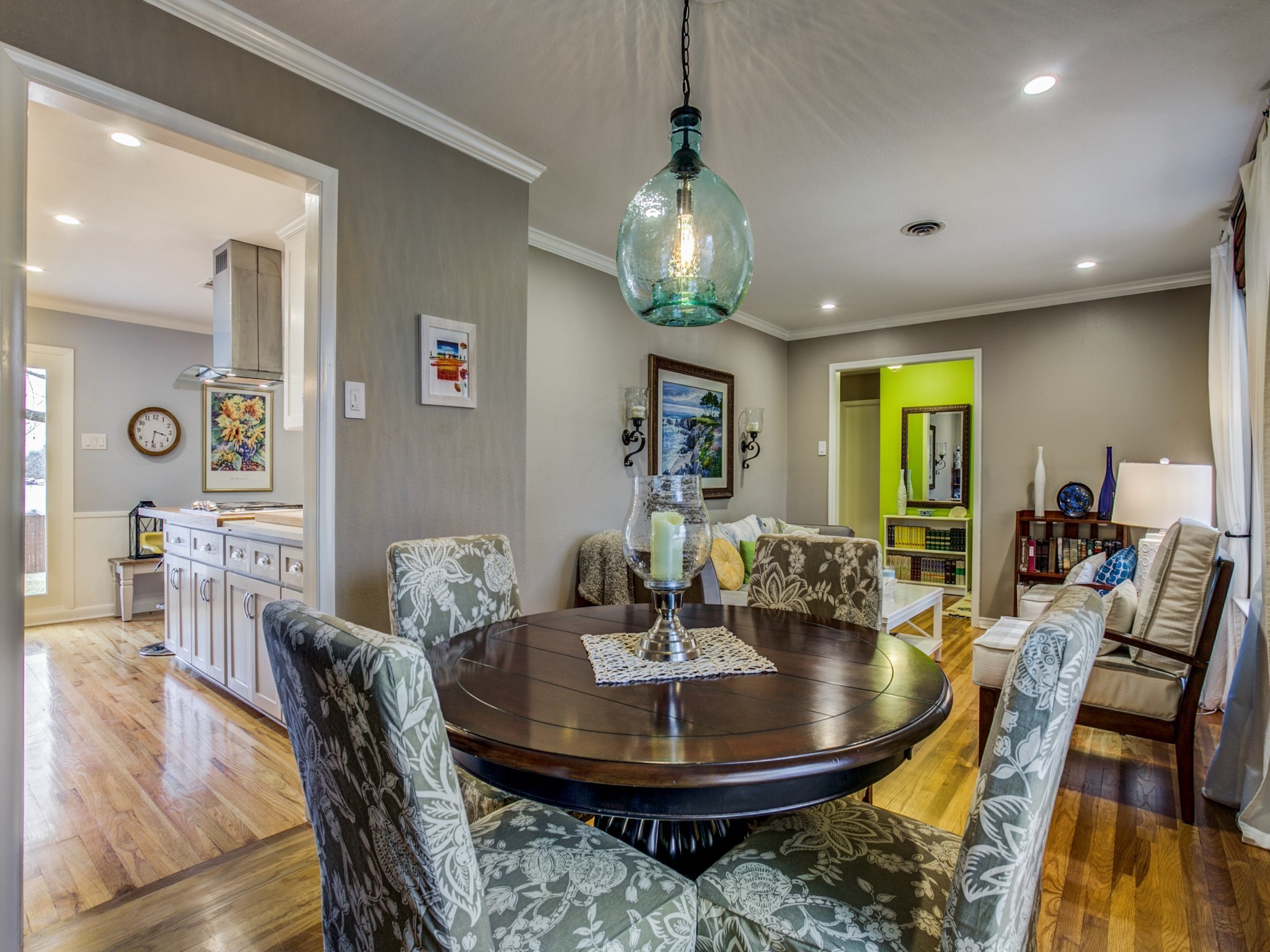 8914 Livenshire Drive