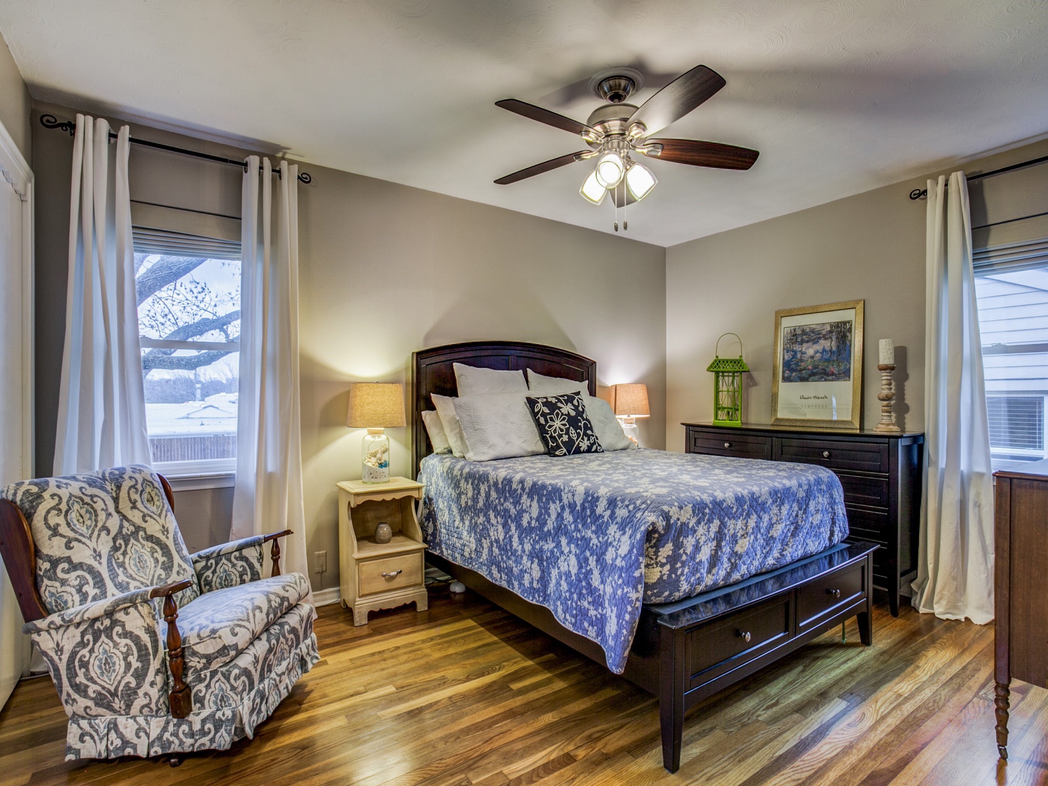 8914 Livenshire Drive