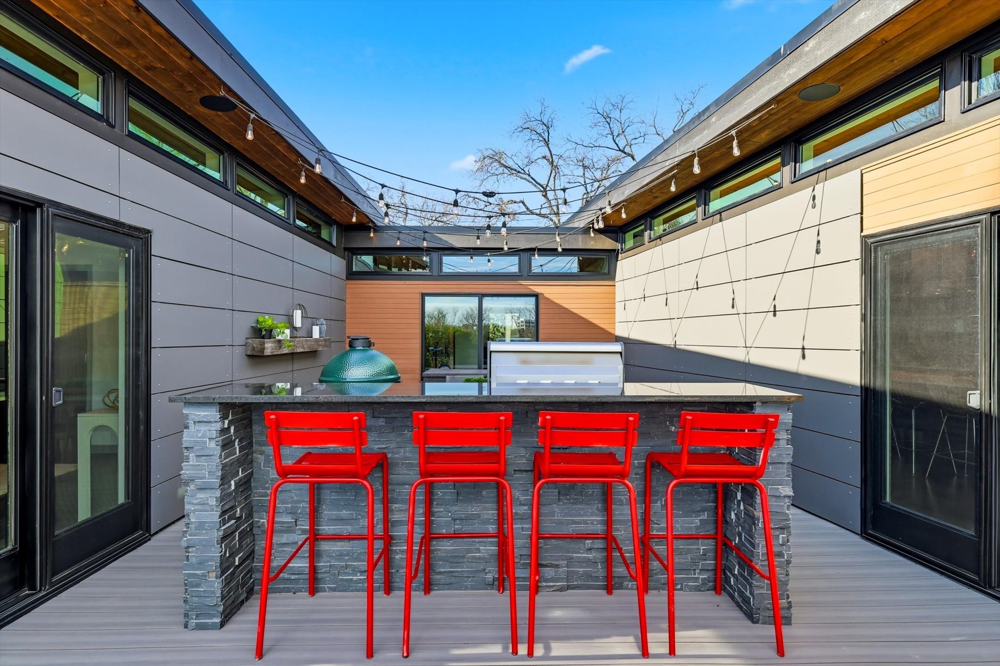 9211 E Lake Highlands Drive