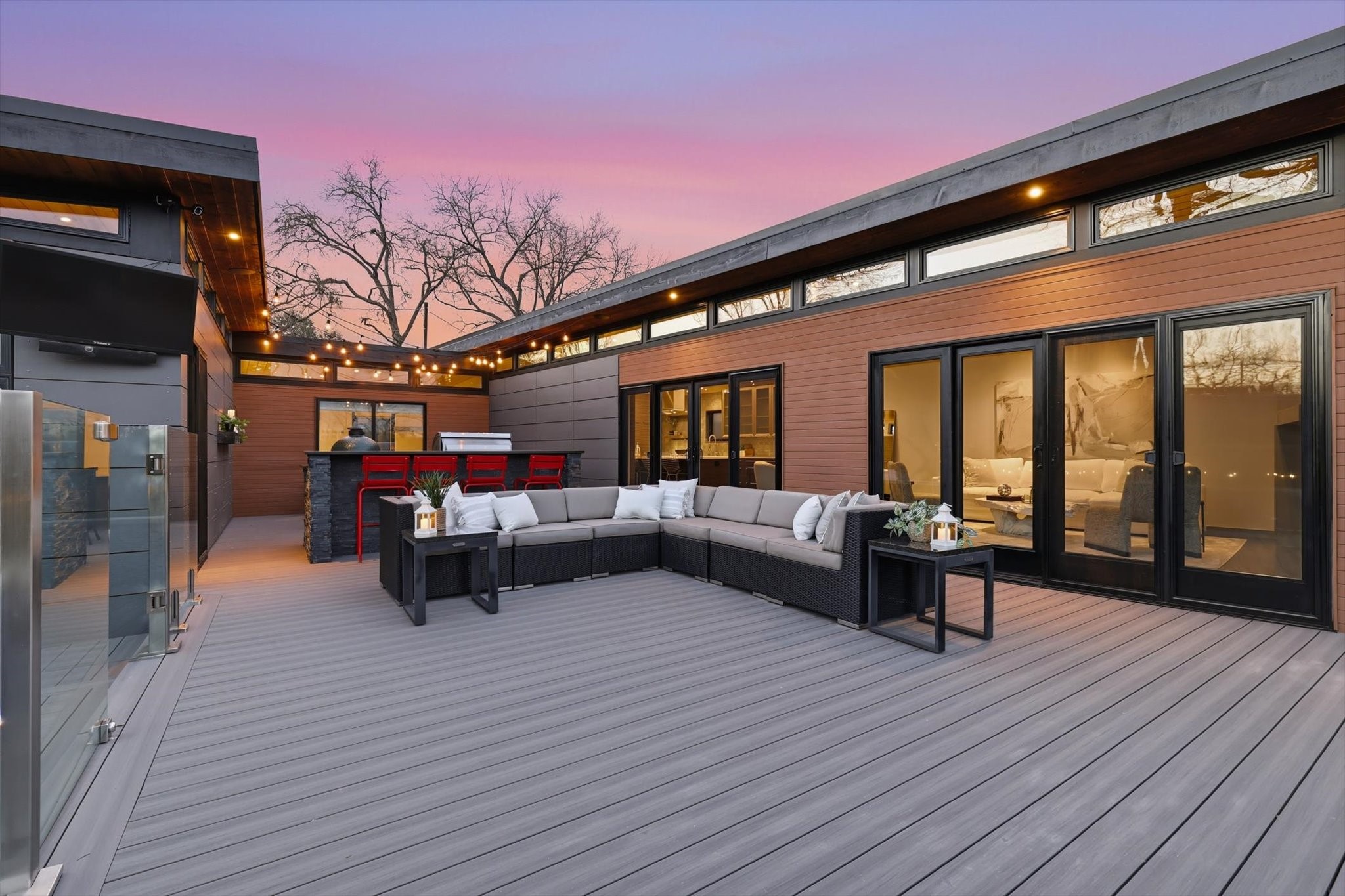 9211 E Lake Highlands Drive