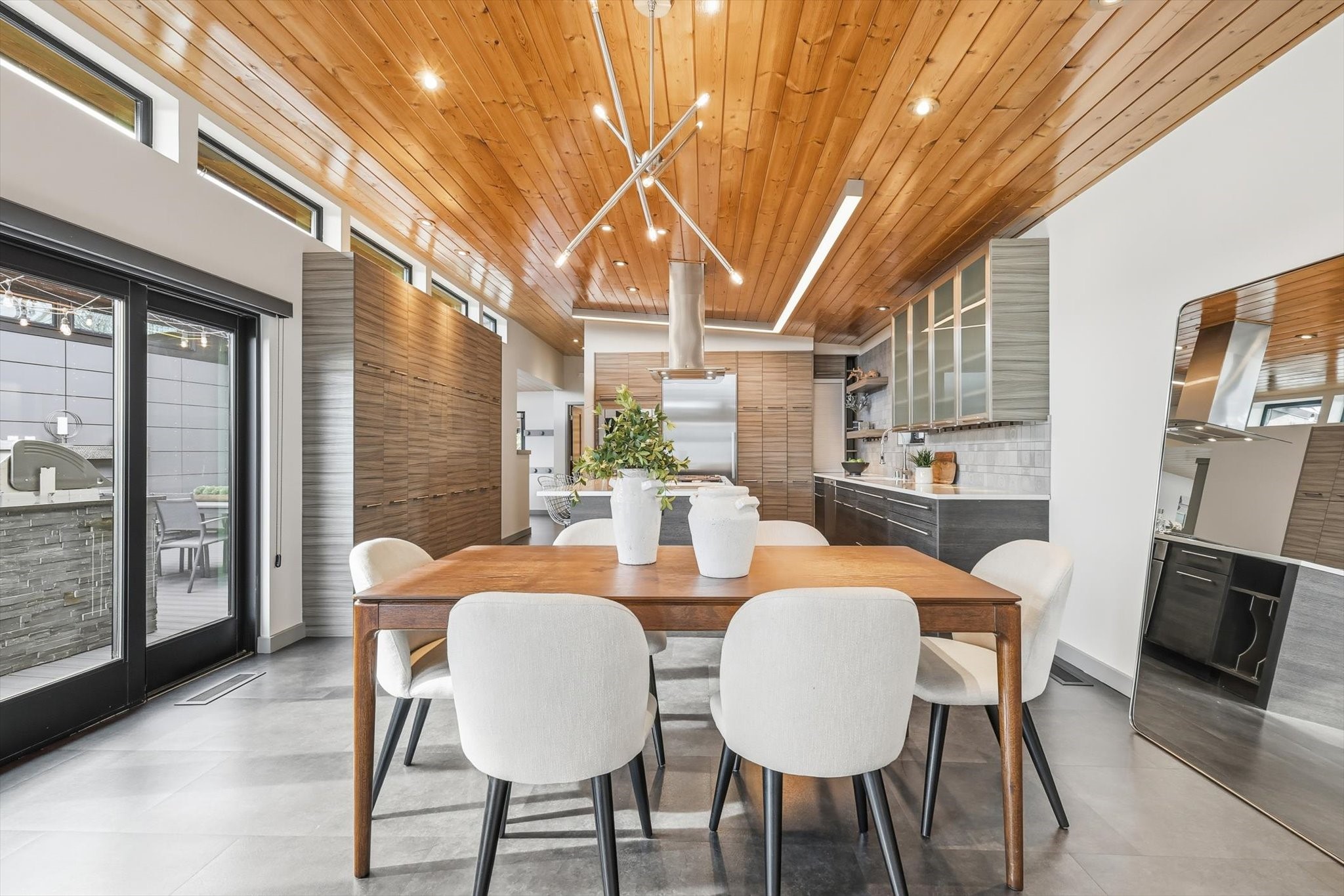 9211 E Lake Highlands Drive