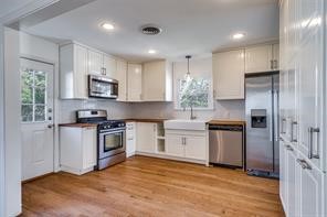 9539 Peninsula Drive