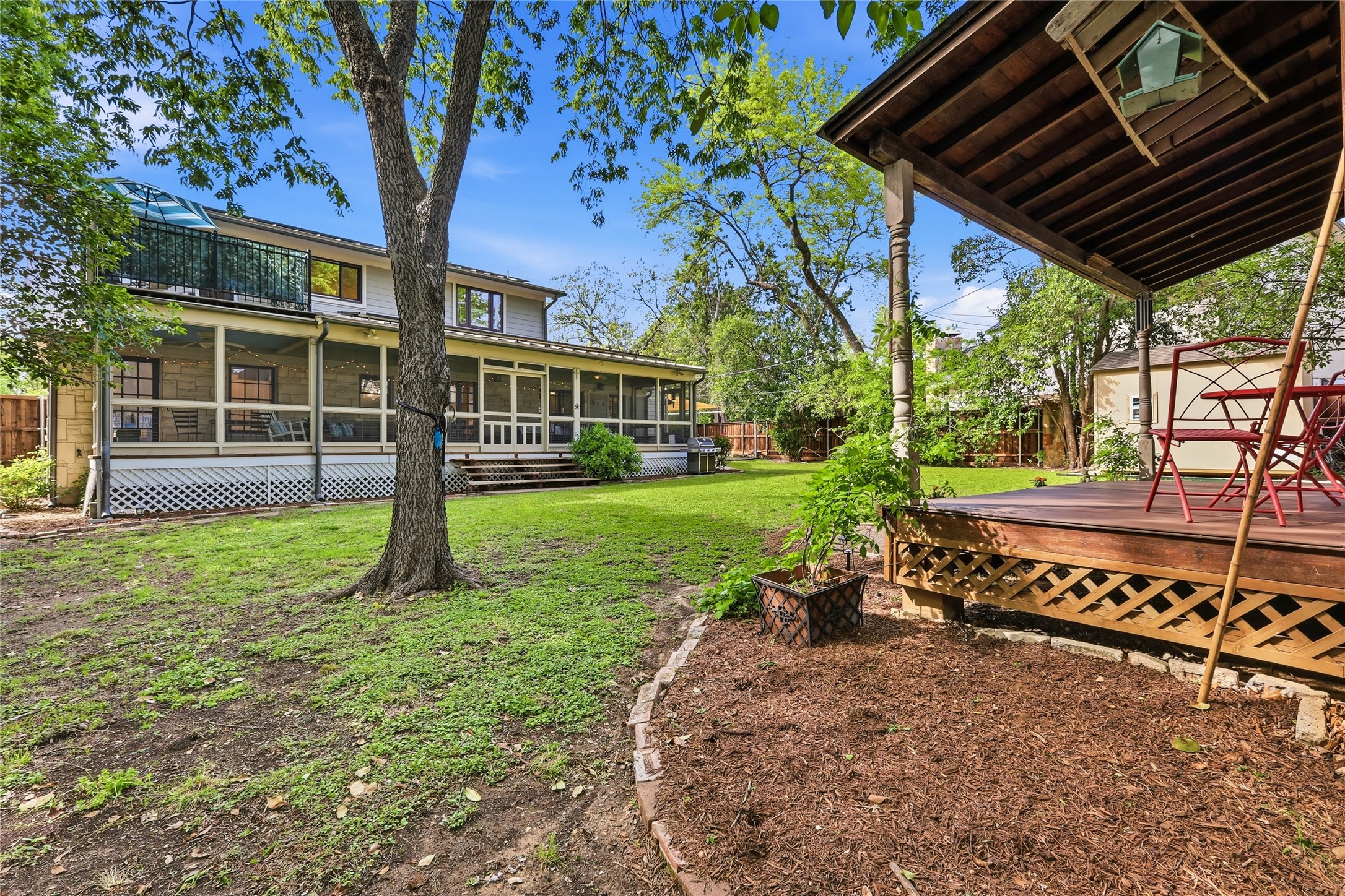 9204 Hermosa Drive