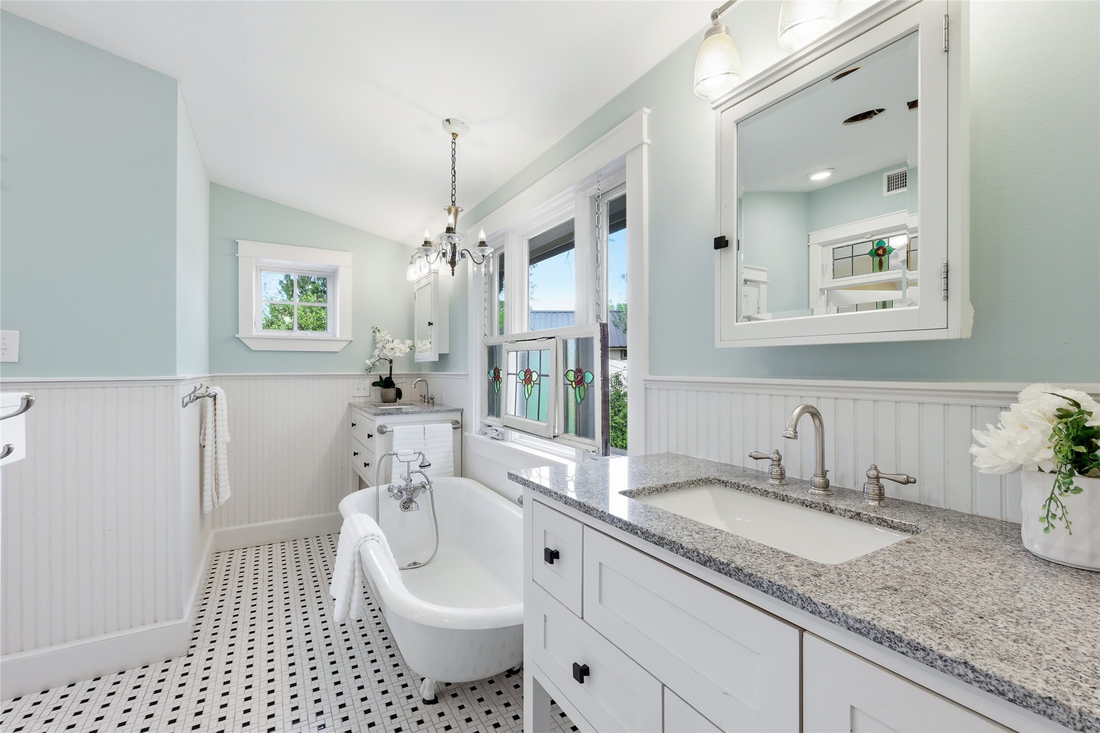 9204 Hermosa Drive