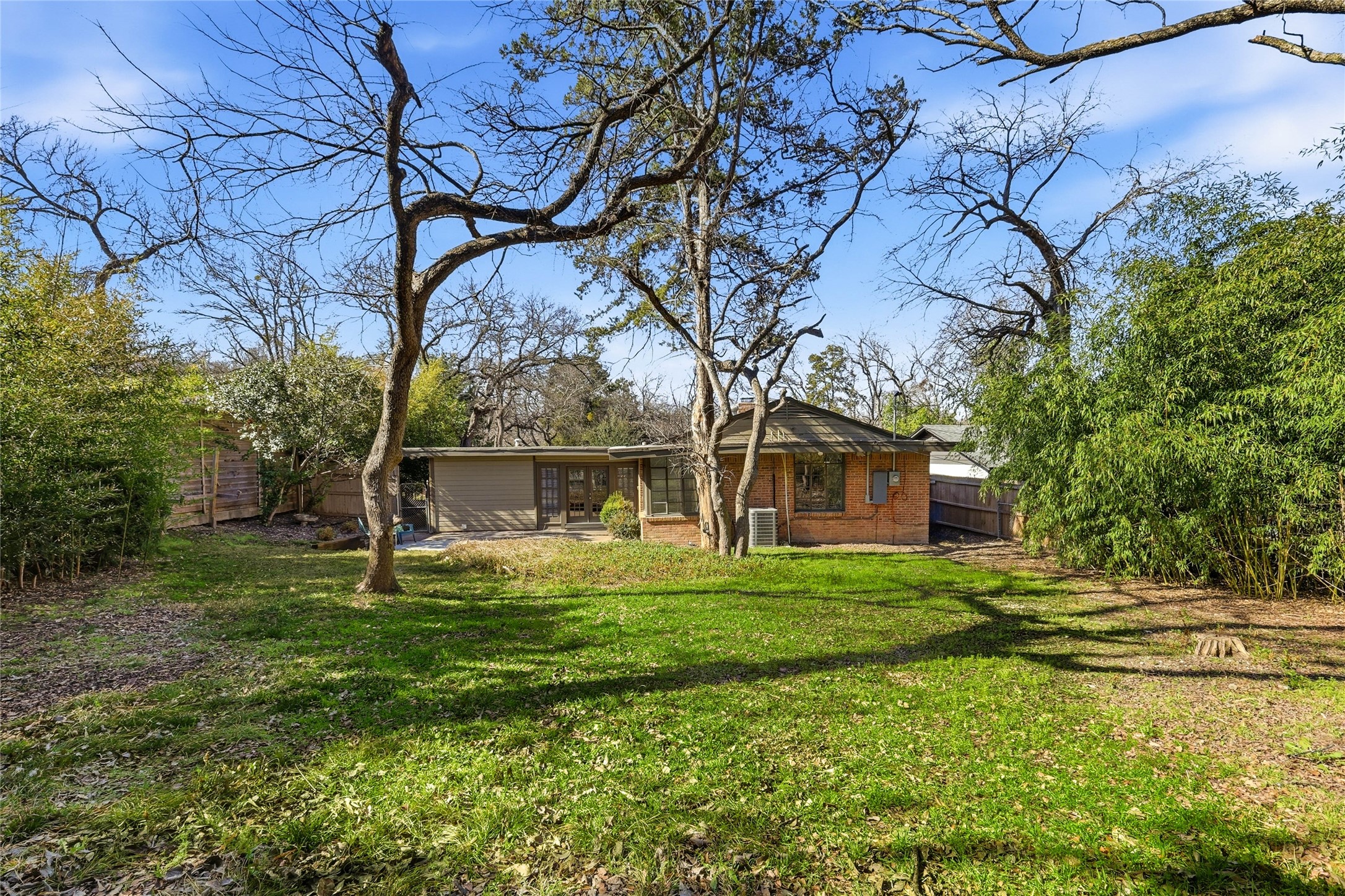 10208 Lake Gardens Drive