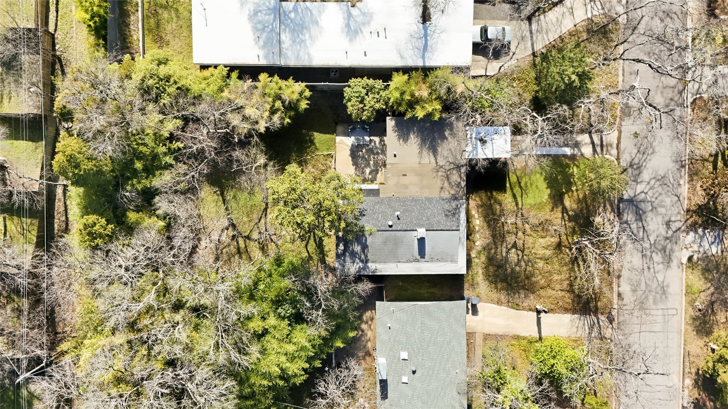 10208 Lake Gardens Drive