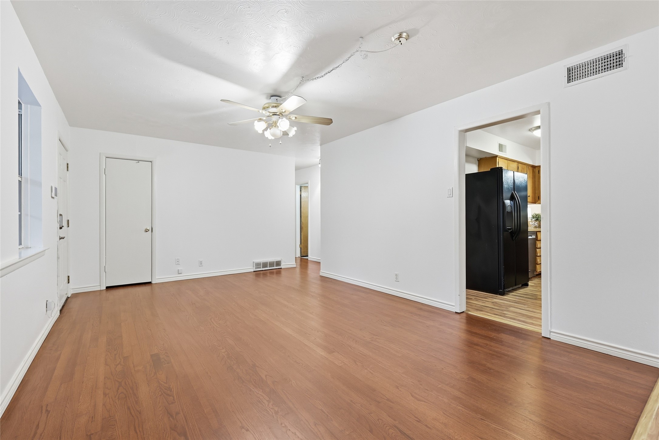 9861 San Lea Drive