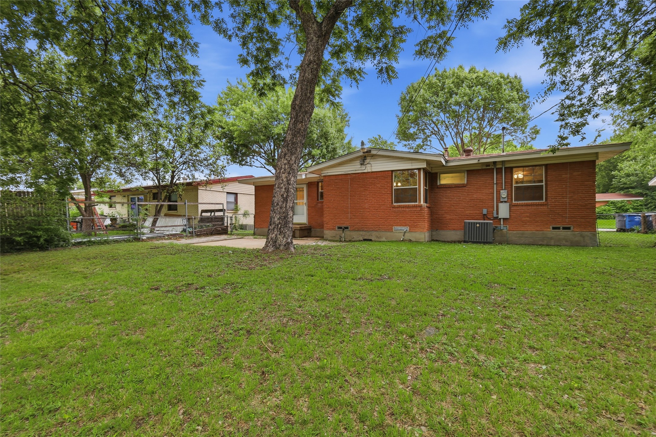 9861 San Lea Drive