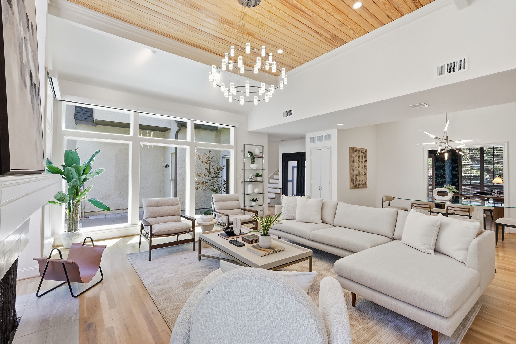 9105 Kingsley Creek Circle