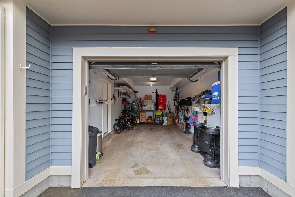 15 Oak Leaf Way Unit: 15