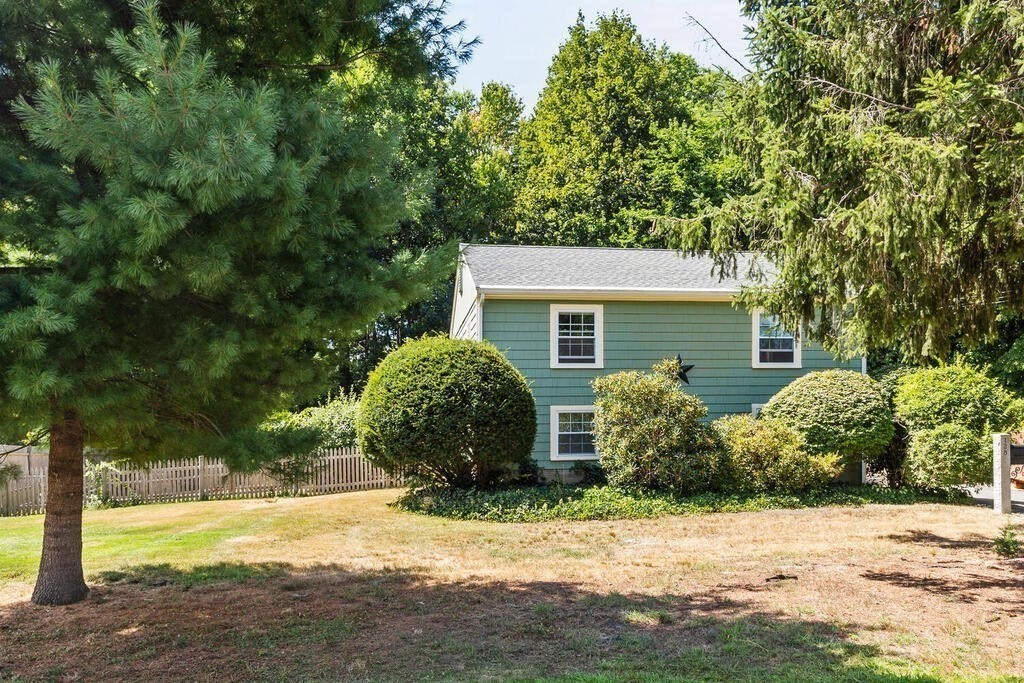 128 Linden St