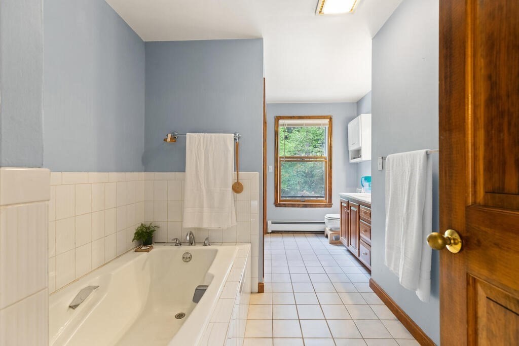 90 Southern Ave Unit: 90
