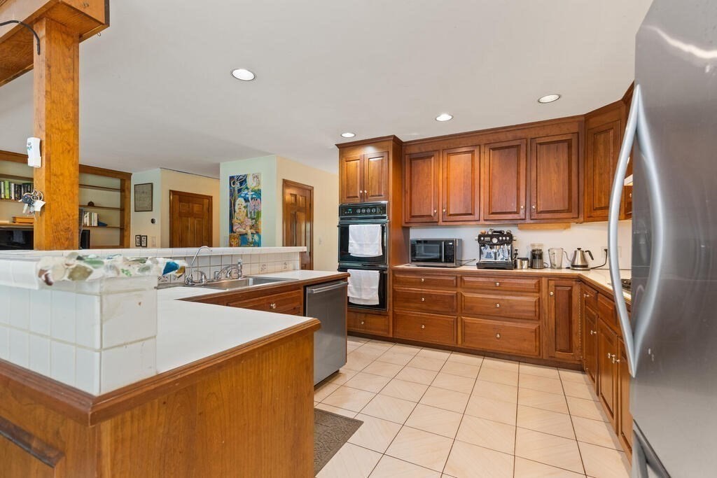 90 Southern Ave Unit: 90