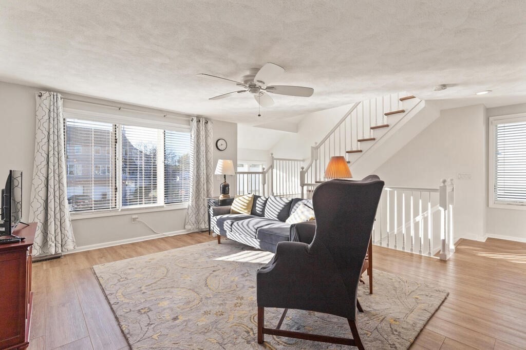 42 Porter Ave Unit: 42