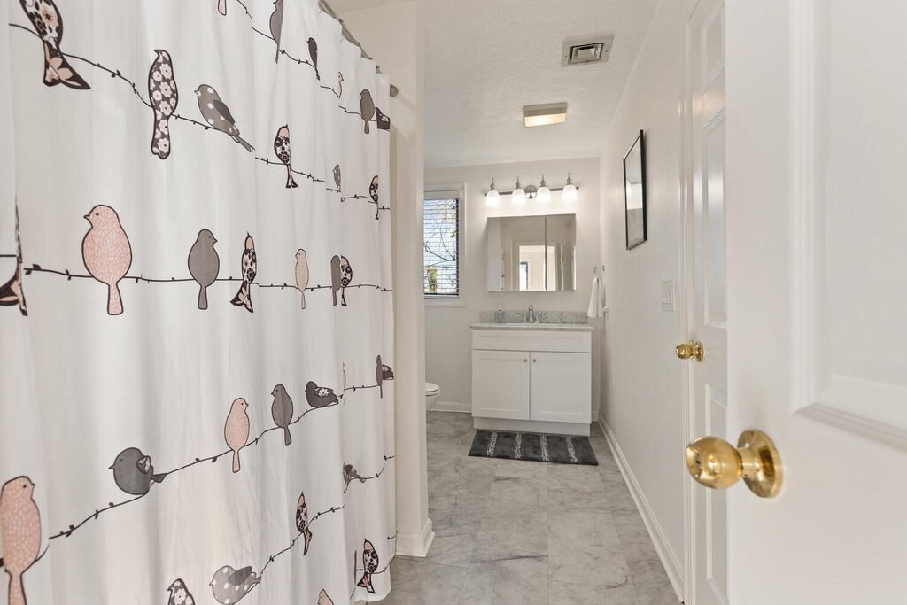 42 Porter Ave Unit: 42