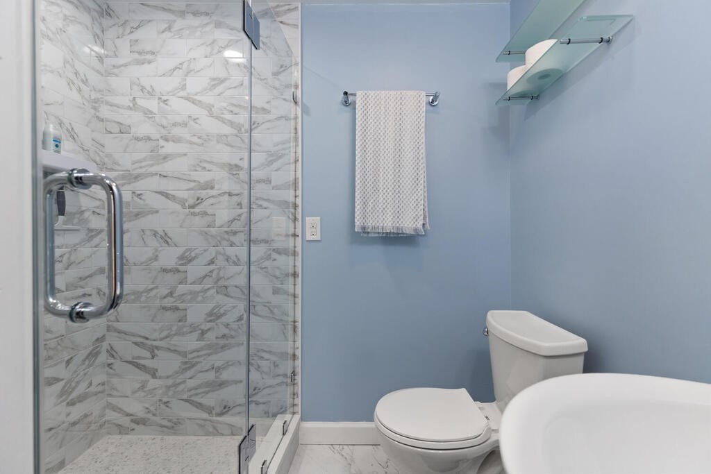42 Porter Ave Unit: 42