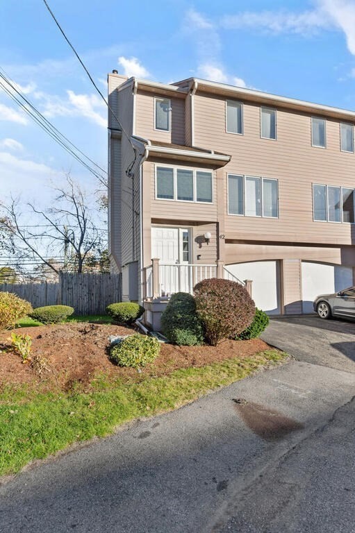 42 Porter Ave Unit: 42