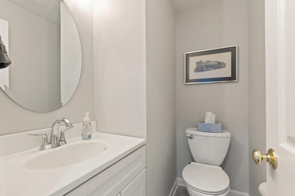 42 Porter Ave Unit: 42