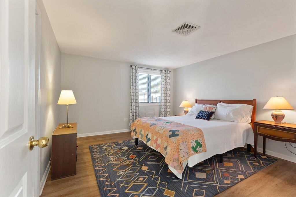 42 Porter Ave Unit: 42