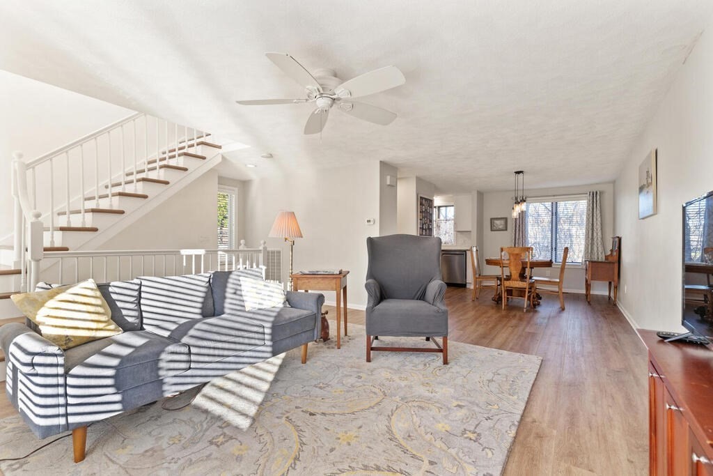 42 Porter Ave Unit: 42