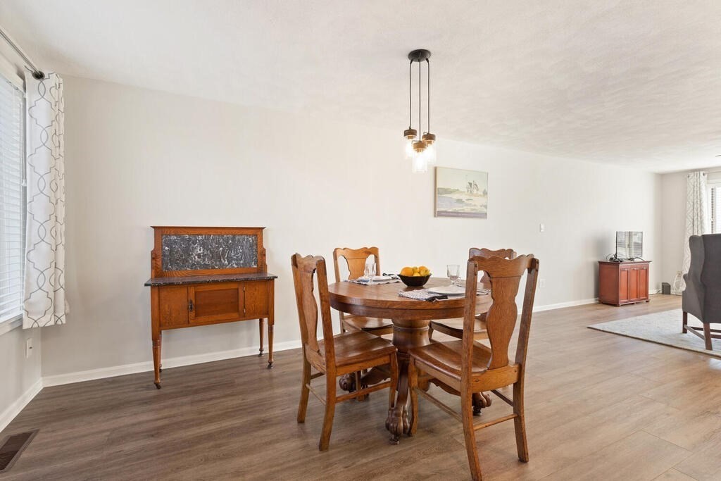 42 Porter Ave Unit: 42