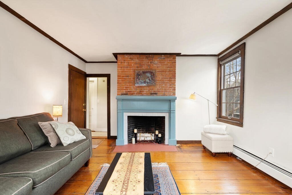 21 Pickman St Unit: 2
