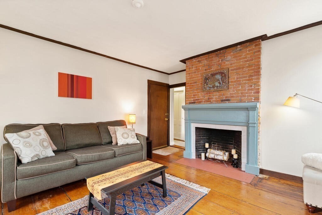 21 Pickman St Unit: 2