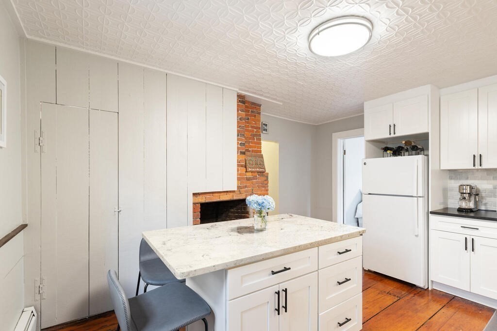 21 Pickman St Unit: 2