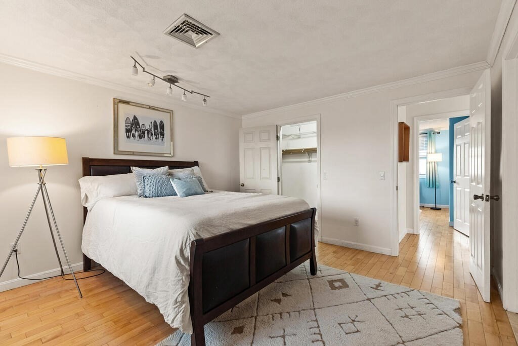 34 Porter Ave Unit: 34